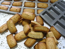 Mini financiers amandes noisettes