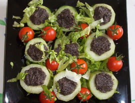 Concombre � la tapenade
