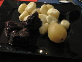 Daube de marcassin � la cr�me de cassis