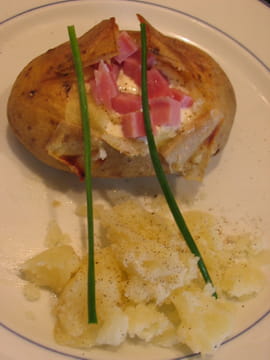 Pommes de terre fourr�es � la cr�me