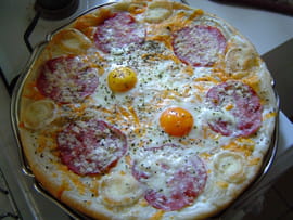 Tarte fromag�re feuillet�e au bacon