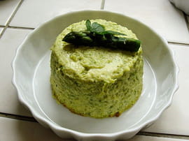 Flan aux asperges et au parmesan