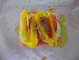 Saumon � la proven�ale en papillote