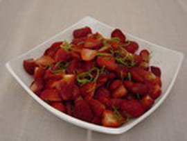 Salade de fraises au citron vert
