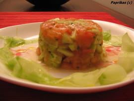Tartare de tomate-concombre au cumin