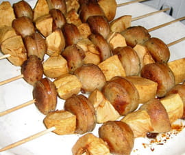 Brochettes boudin blanc et pomme