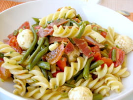 Salade de Fusilli aux couleurs d Italie