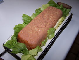 Pain de poisson � la tomate