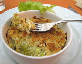 Timbales de poireaux cr�meux en crumble de noix
