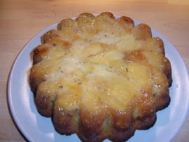 Quatre quarts caram�lis� aux pommes