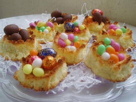 Petits nids � la noix de coco