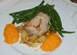 Filet mignon sur sa compot�e d oignons