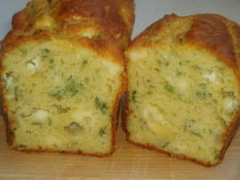 Cake au ch�vre et pommes � la menthe