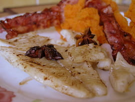 Filet de daurade au lard et pur�e de patate douce