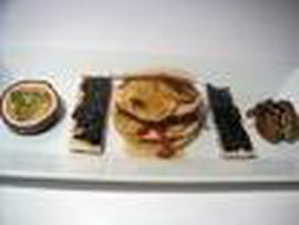 Mille-feuilles d ananas et foie gras