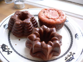Petits g�teaux roses � l orange sanguine