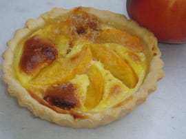 Tartelette aux p�ches au pralin et chocolat blanc