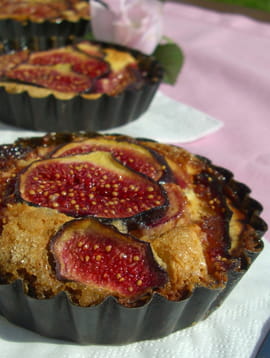 Tartelettes aux figues � la cr�me d amande