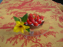Tartes cacaot�es � la cr�me de pistache et aux fraises