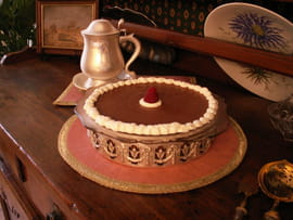 Mousse au chocolat au coulis de framboises