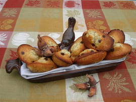 Madeleines d automne aux noisettes, poires et p�pites de chocolat
