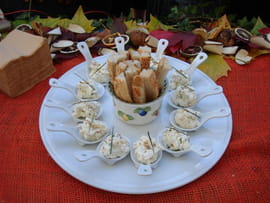 Cuill�res gourmandes aux rillettes de Bray Picard, mouillettes de pain au s�same