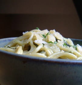 Pasta � la cr�me de courgettes