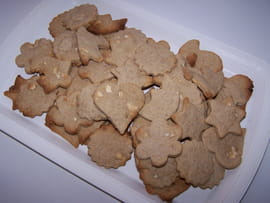 Biscuits � l �peautre et au chocolat blanc