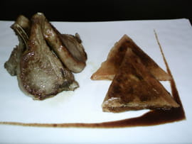 C�tes d agneau et pissaladi�re en samoussa
