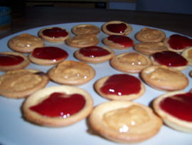 Petites tartelettes � la confiture