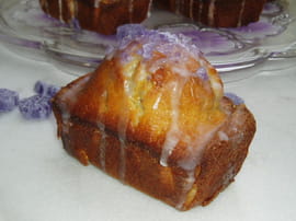 Petits cakes � la violette