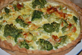 Tarte aux brocolis et amandes au curry