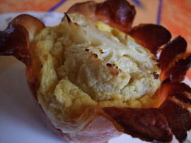 Chou-fleur aux p�tales de jambon fum�