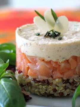 Quinoa au saumon fum� et mousse d amande