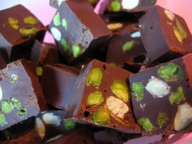 Bouch�es de chocolat aux pistaches caram�lis�es