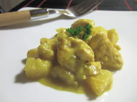 Curry de poulet � l ananas et au lait de coco