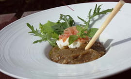 Caviar d aubergine, brousse, jambon cru et gressin