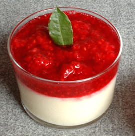 Panna cotta vanille fraises