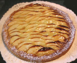 Tarte aux pommes, banane et caramel au beurre sal�