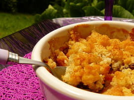 Crumble p�ches-griottes