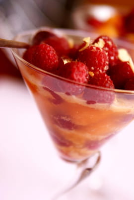 Salade de fruits fa�on cocktail melon framboise