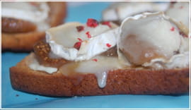 Pain d �pices aux figues et ch�vre