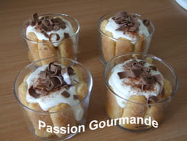 Mini charlotte � l ananas