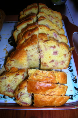 Cake au jambon et lardons
