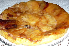Tatin de pommes � l andouille de Gu�m�n�