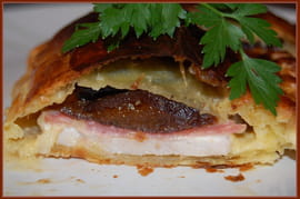 Escalopes de porc en cro�te aux pruneaux