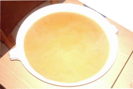 Soupe de tomates cerises et tomates poires jaunes