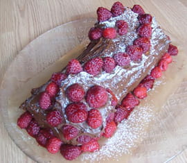 B�che de No�l � la framboise