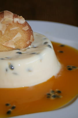 Panna cotta l�g�re aux fruits de la passion