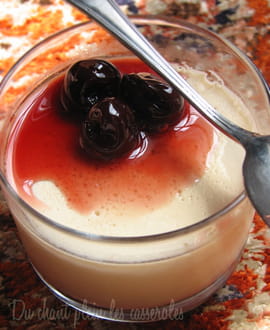 Panna cotta aux cerises amarena